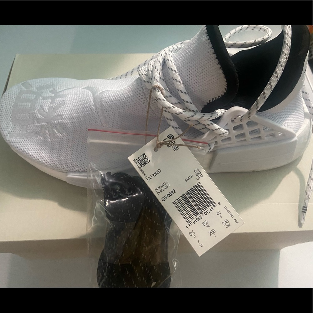 Pharrell Williams HU NMD BY ADIDAS